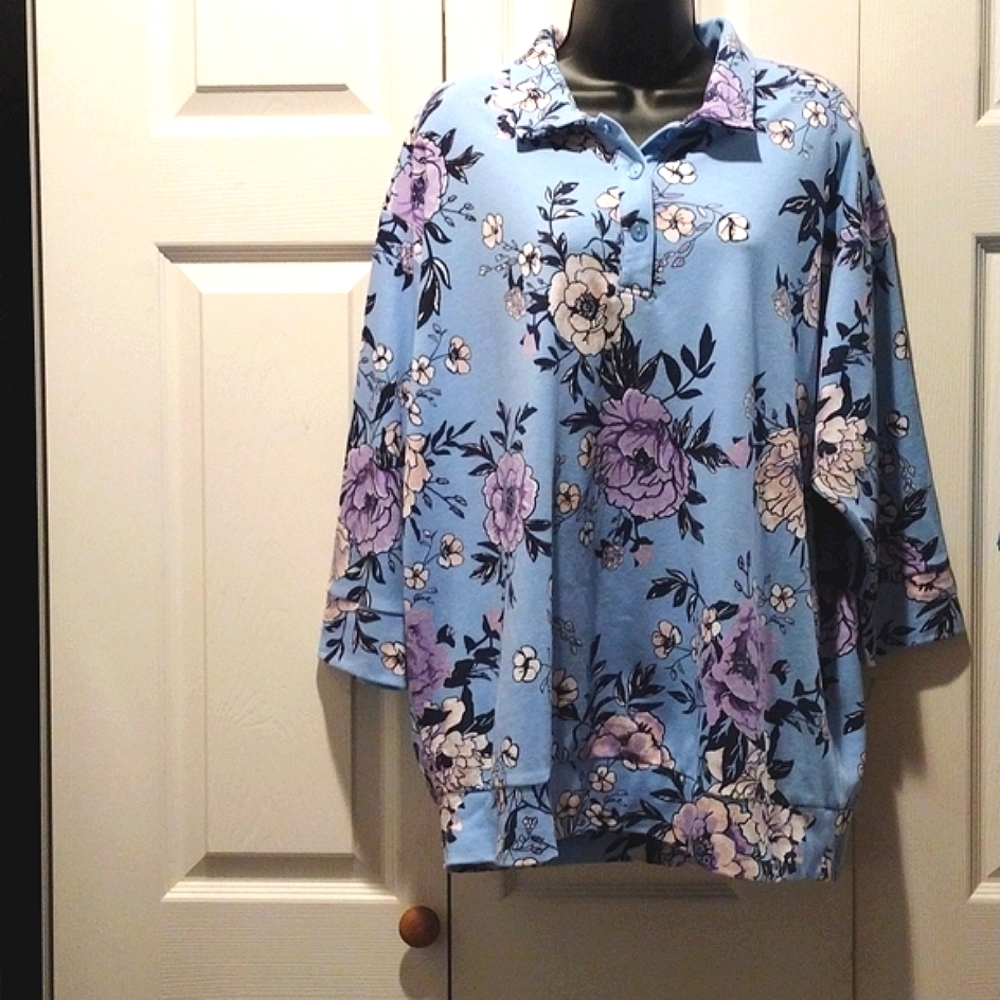 Vicki Wayne Floral Top 2X